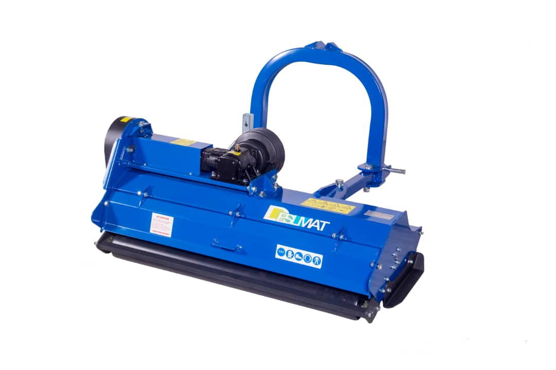 BROYEUR RENFORCE A COUTEAUX Y   DEPORT MANUEL + PORTE ARRIERE